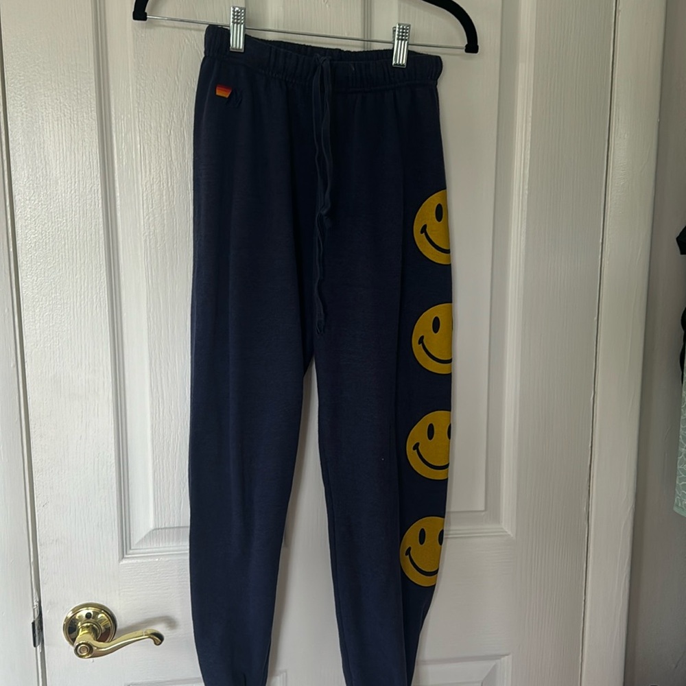 AVIATOR NATION WOMEN'S SMILEY 2 SWEATPANTS - ROYAL